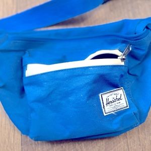 Herschel hip pack